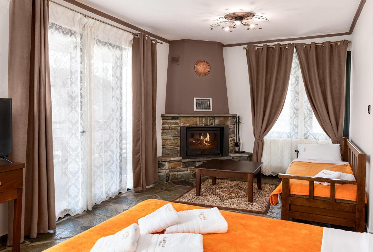 Limnaio Hotel Khrisokhórafa Kültér fotó