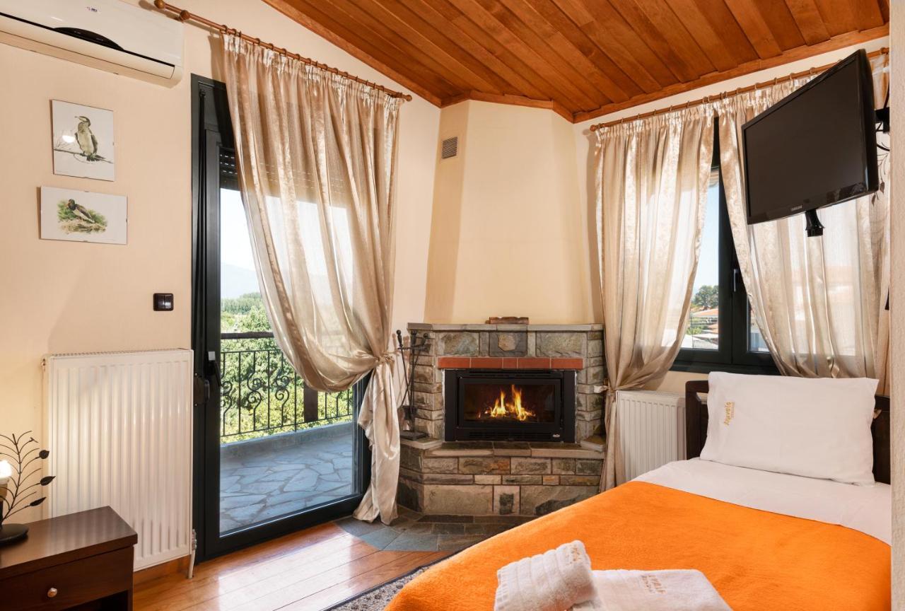 Limnaio Hotel Khrisokhórafa Kültér fotó