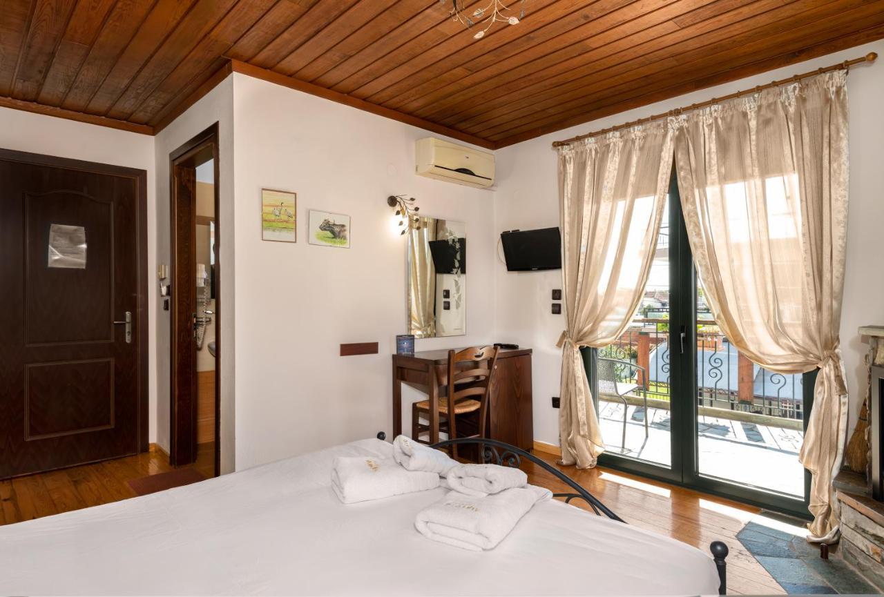Limnaio Hotel Khrisokhórafa Kültér fotó
