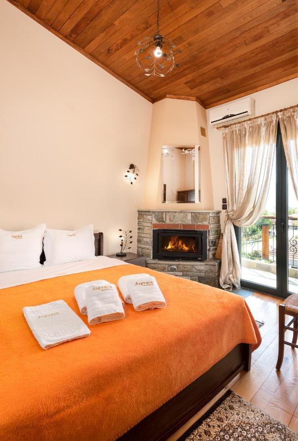 Limnaio Hotel Khrisokhórafa Kültér fotó