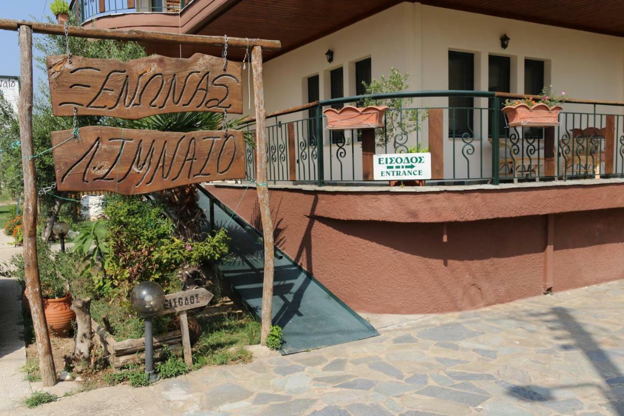 Limnaio Hotel Khrisokhórafa Kültér fotó