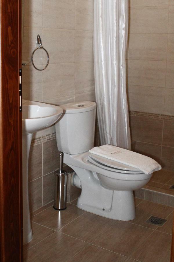 Limnaio Hotel Khrisokhórafa Kültér fotó